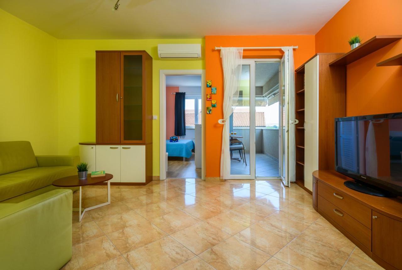רוביני Apartment Sugar מראה חיצוני תמונה